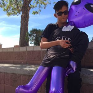 Meet your Posher, Manny